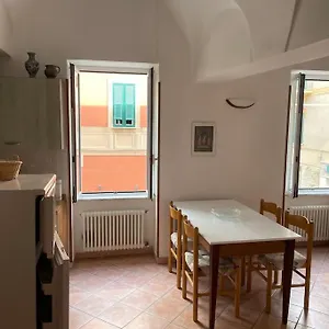 A Due Passi Dal Mare Finale Ligure